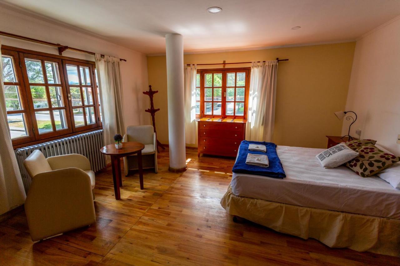 Hostel Pinto Terraza Esquel Zewnętrze zdjęcie