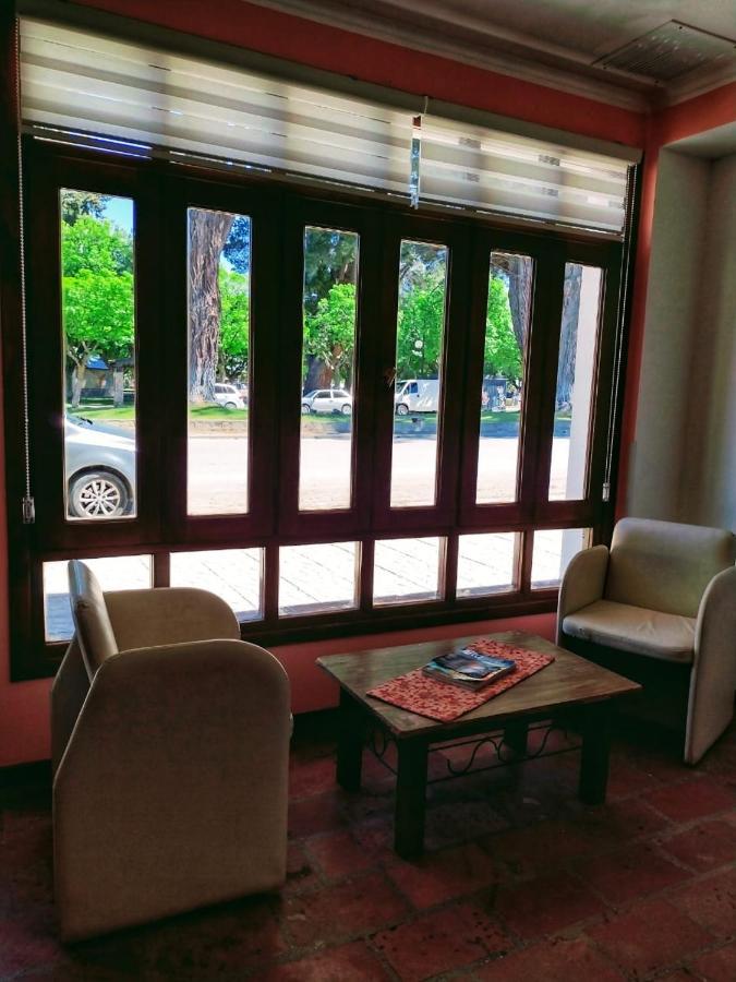 Hostel Pinto Terraza Esquel Zewnętrze zdjęcie
