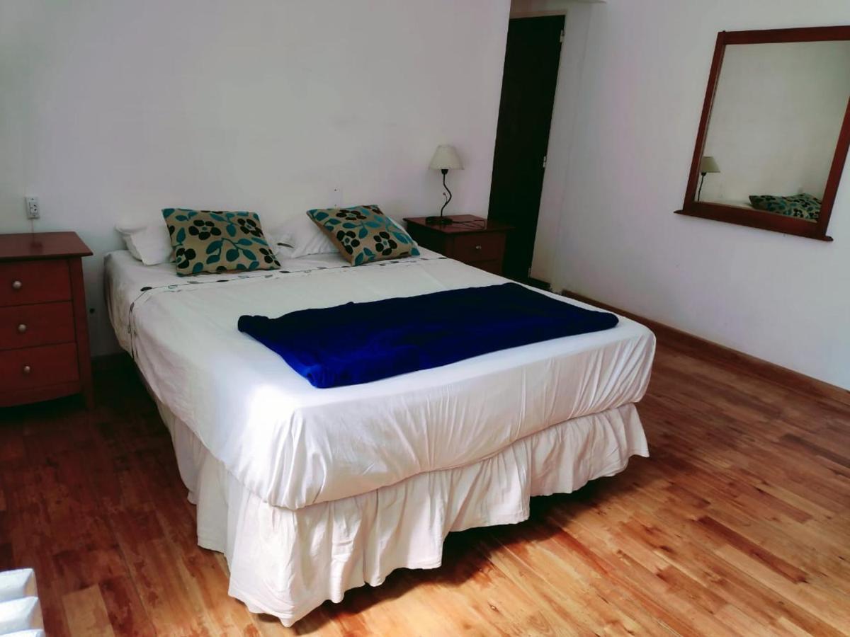 Hostel Pinto Terraza Esquel Zewnętrze zdjęcie