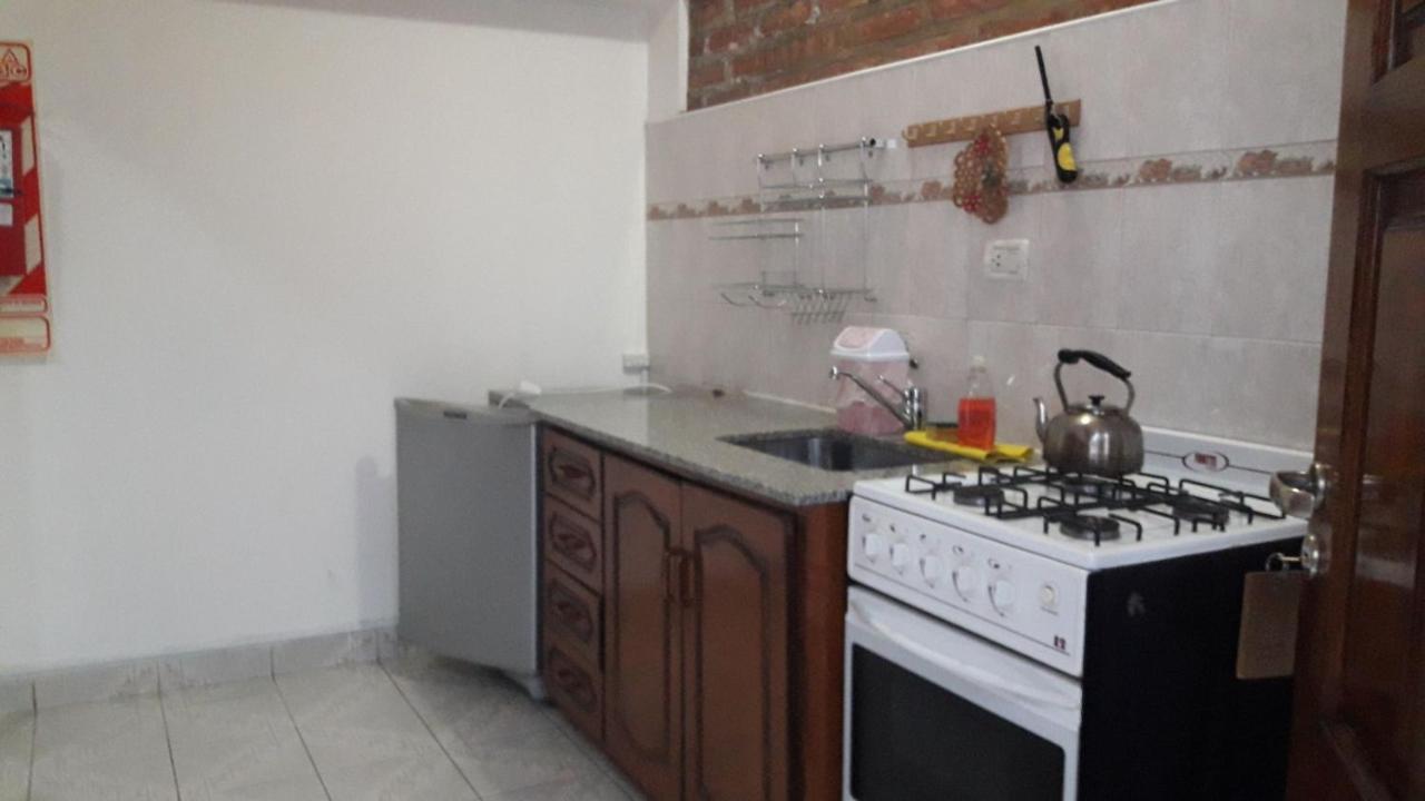 Hostel Pinto Terraza Esquel Zewnętrze zdjęcie